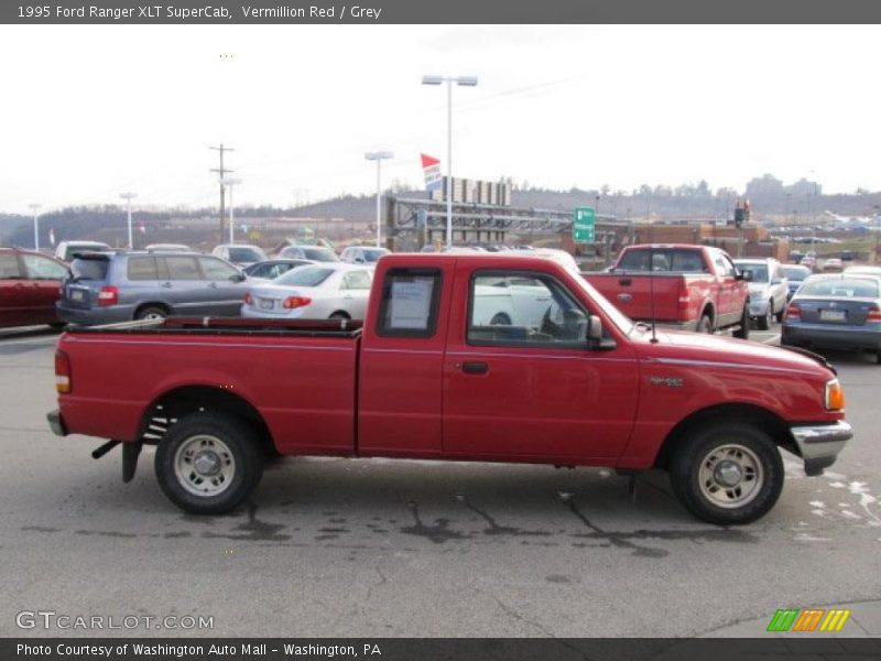 Vermillion Red / Grey 1995 Ford Ranger XLT SuperCab