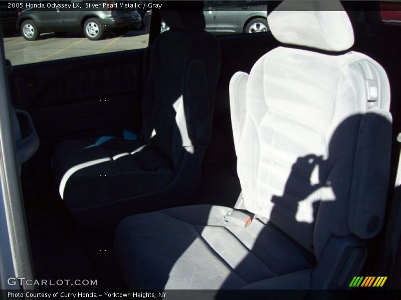 Silver Pearl Metallic / Gray 2005 Honda Odyssey LX