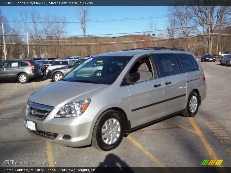 Front 3/4 View of 2005 Odyssey LX