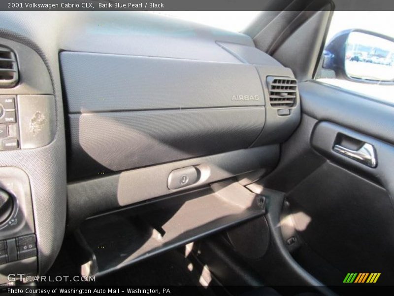 Batik Blue Pearl / Black 2001 Volkswagen Cabrio GLX