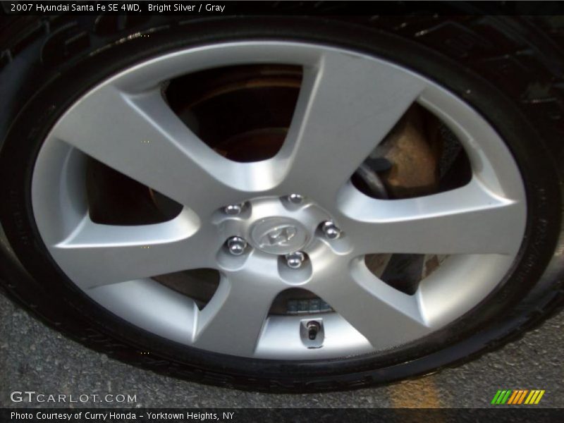 Bright Silver / Gray 2007 Hyundai Santa Fe SE 4WD