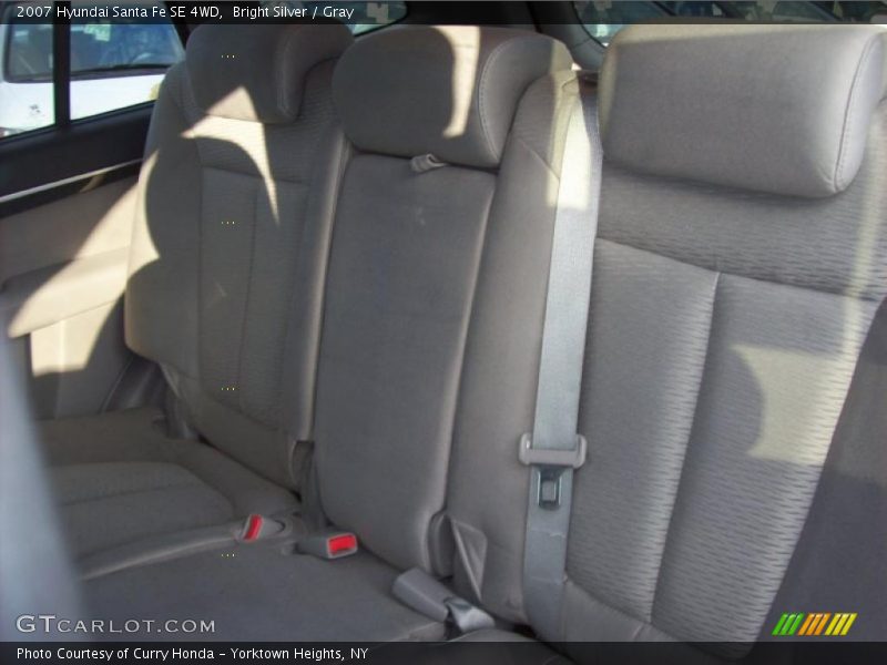 Bright Silver / Gray 2007 Hyundai Santa Fe SE 4WD