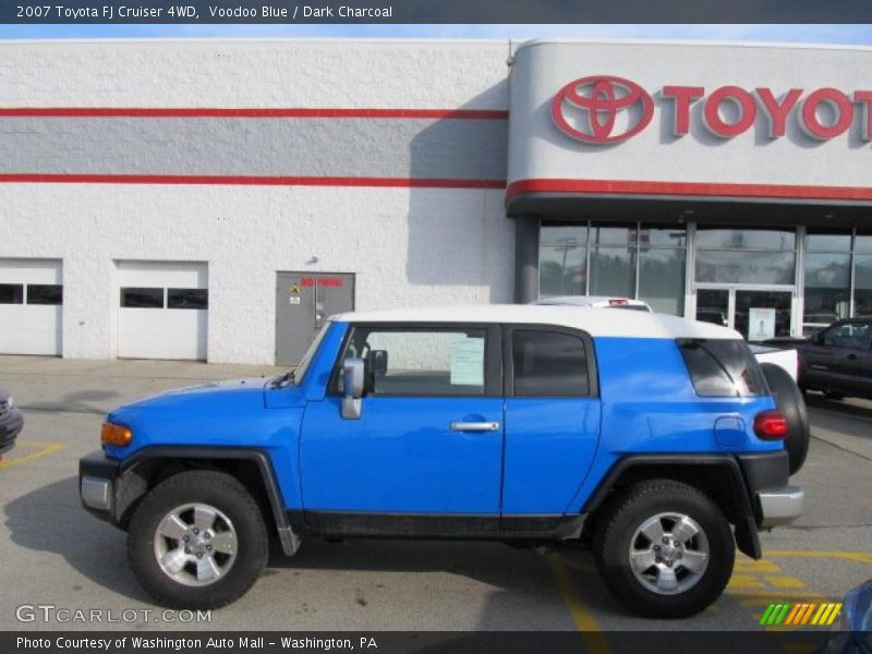 Voodoo Blue / Dark Charcoal 2007 Toyota FJ Cruiser 4WD