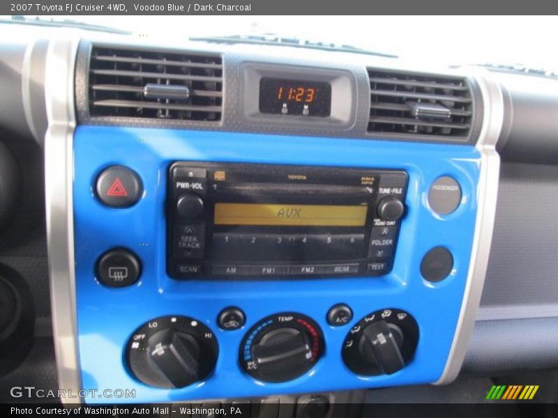 Voodoo Blue / Dark Charcoal 2007 Toyota FJ Cruiser 4WD