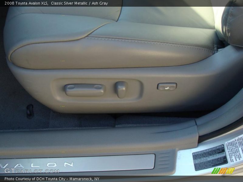 Classic Silver Metallic / Ash Gray 2008 Toyota Avalon XLS