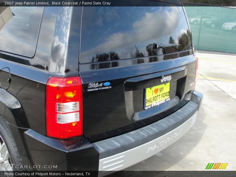 Black Clearcoat / Pastel Slate Gray 2007 Jeep Patriot Limited