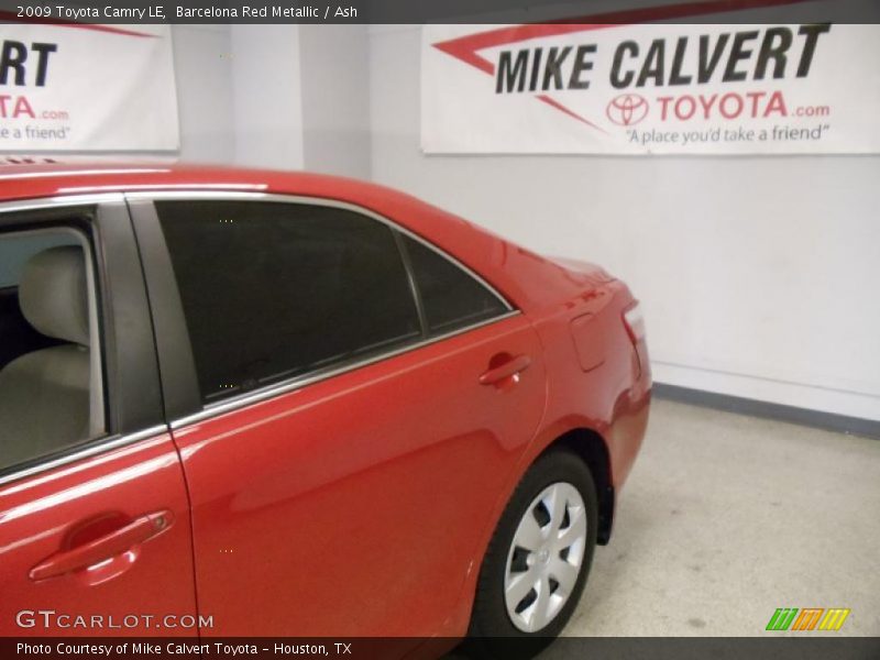 Barcelona Red Metallic / Ash 2009 Toyota Camry LE