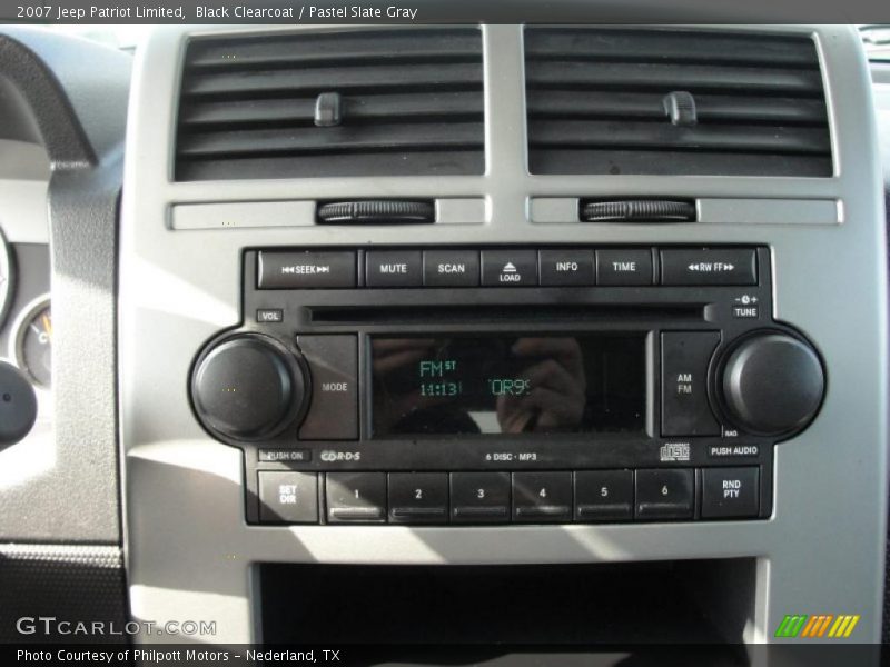 Black Clearcoat / Pastel Slate Gray 2007 Jeep Patriot Limited