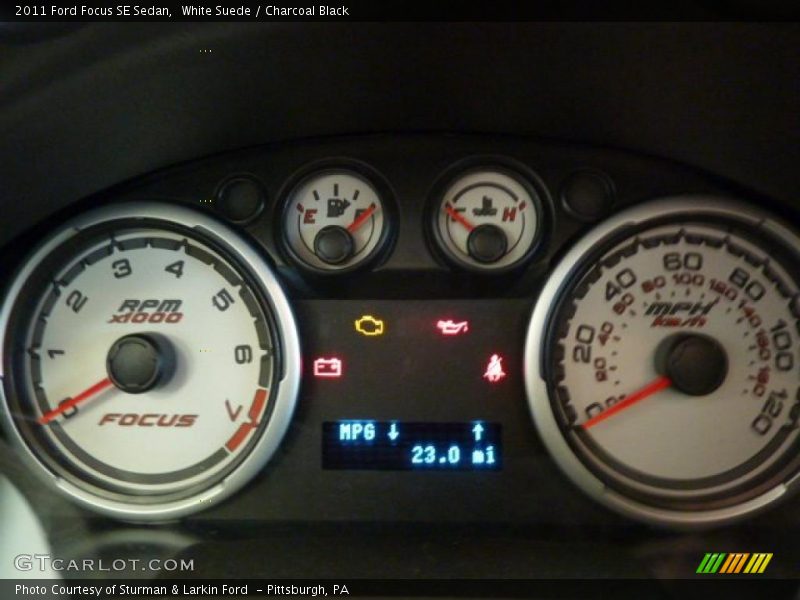 White Suede / Charcoal Black 2011 Ford Focus SE Sedan