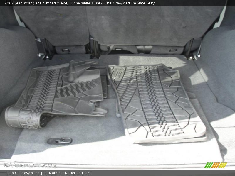 Stone White / Dark Slate Gray/Medium Slate Gray 2007 Jeep Wrangler Unlimited X 4x4