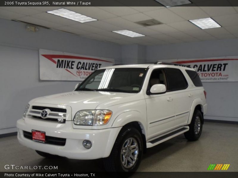 Natural White / Taupe 2006 Toyota Sequoia SR5