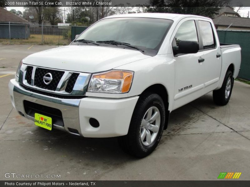 Blizzard White / Charcoal 2008 Nissan Titan SE Crew Cab
