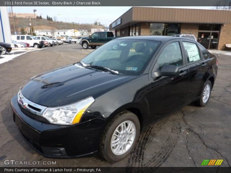 Ebony Black / Charcoal Black 2011 Ford Focus SE Sedan