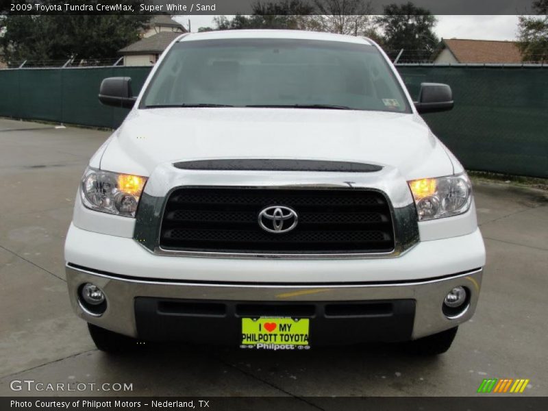 Super White / Sand 2009 Toyota Tundra CrewMax