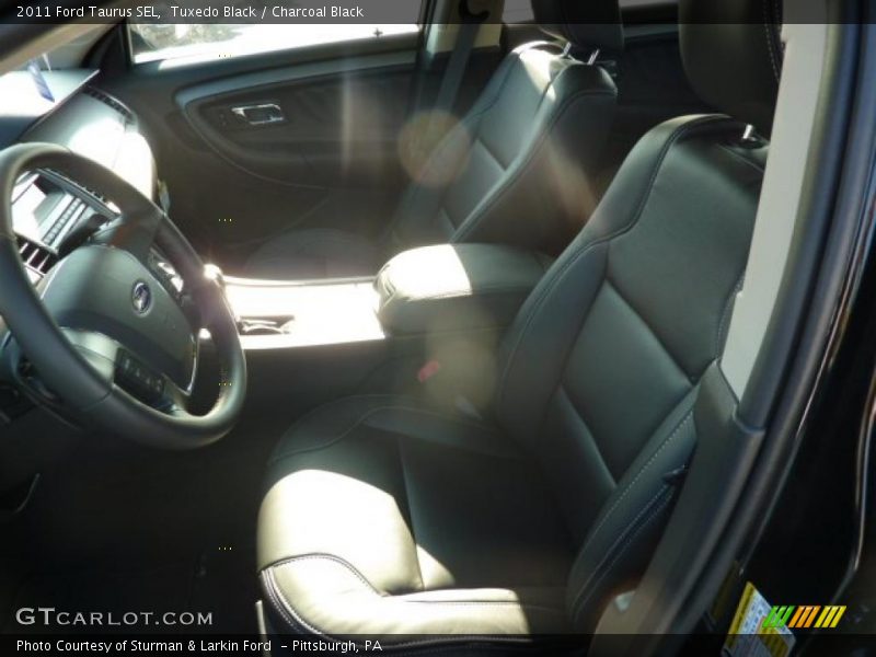 Tuxedo Black / Charcoal Black 2011 Ford Taurus SEL