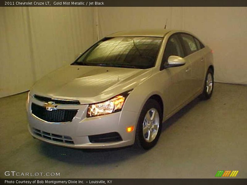 Gold Mist Metallic / Jet Black 2011 Chevrolet Cruze LT