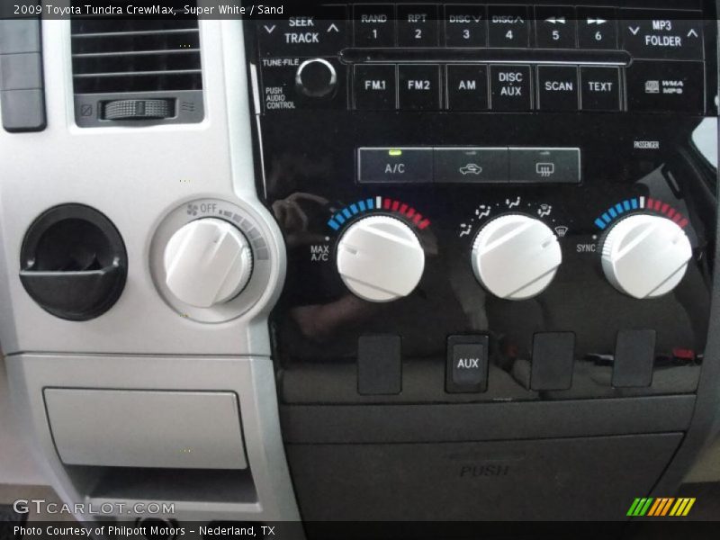 Controls of 2009 Tundra CrewMax