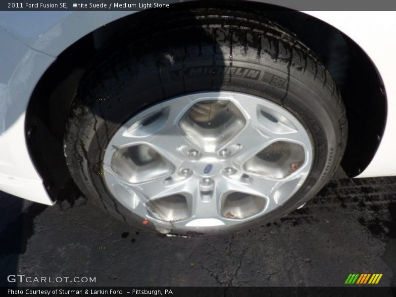 White Suede / Medium Light Stone 2011 Ford Fusion SE