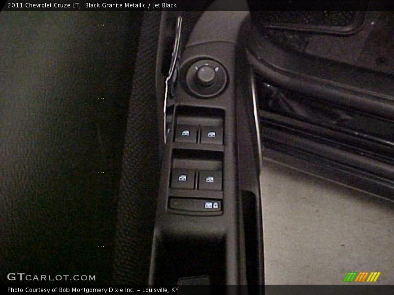 Black Granite Metallic / Jet Black 2011 Chevrolet Cruze LT