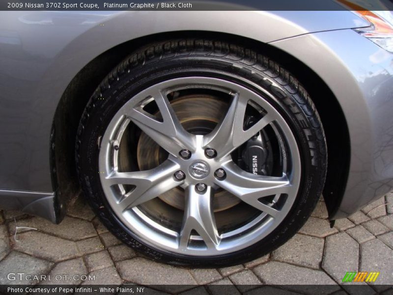 Platinum Graphite / Black Cloth 2009 Nissan 370Z Sport Coupe