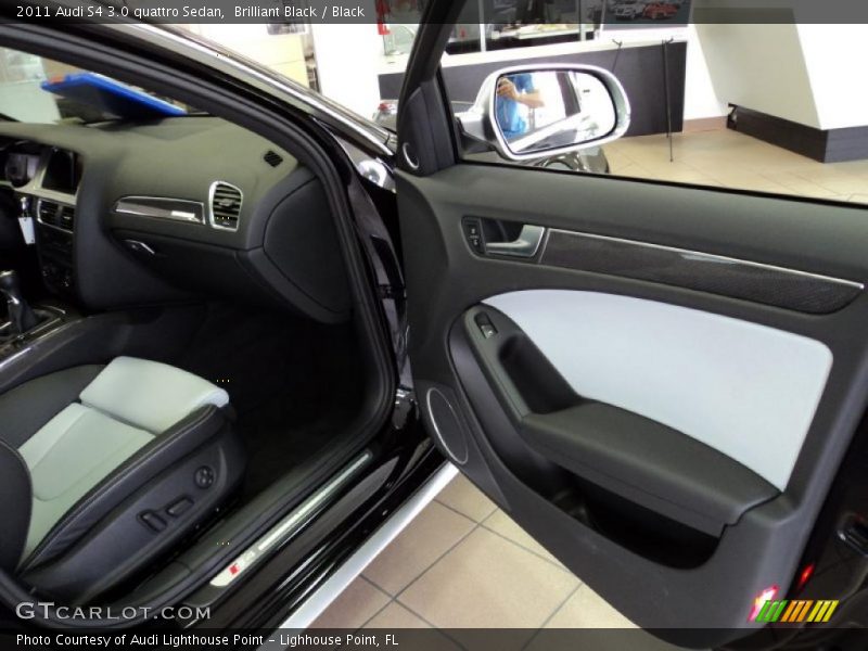 Door Panel of 2011 S4 3.0 quattro Sedan
