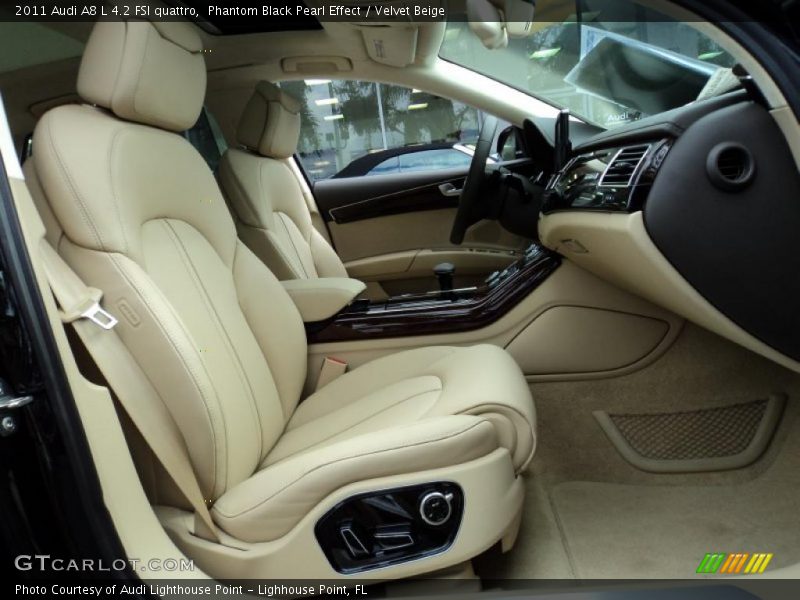  2011 A8 L 4.2 FSI quattro Velvet Beige Interior