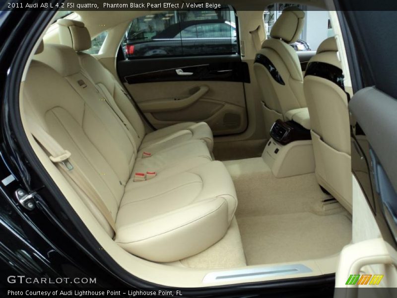  2011 A8 L 4.2 FSI quattro Velvet Beige Interior