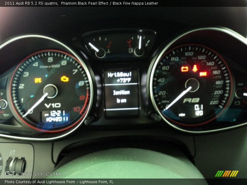  2011 R8 5.2 FSI quattro 5.2 FSI quattro Gauges