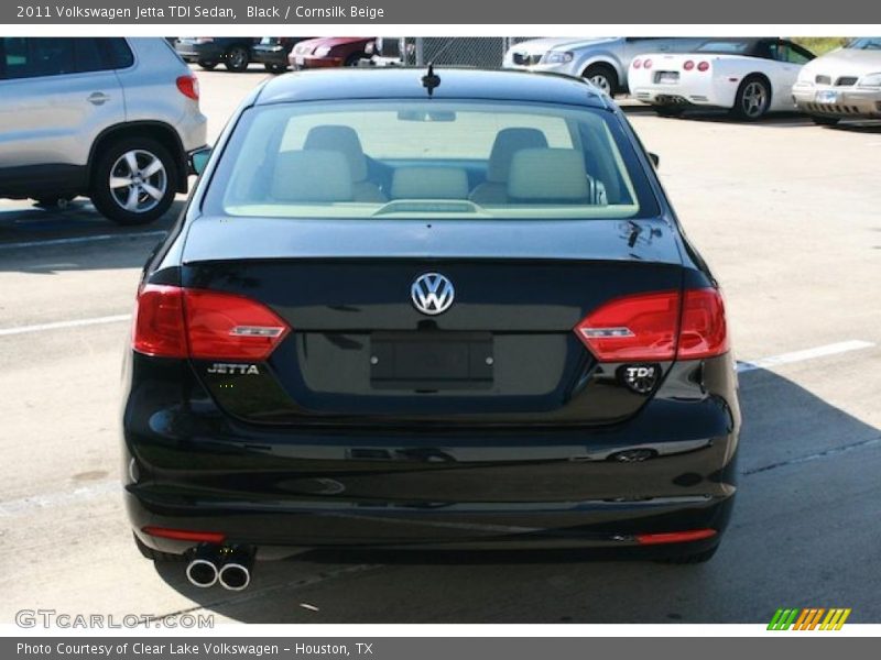Black / Cornsilk Beige 2011 Volkswagen Jetta TDI Sedan