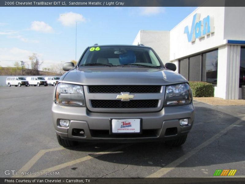 Sandstone Metallic / Light Gray 2006 Chevrolet TrailBlazer EXT LS