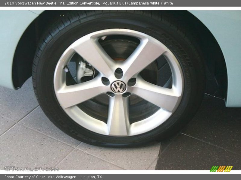  2010 New Beetle Final Edition Convertible Wheel