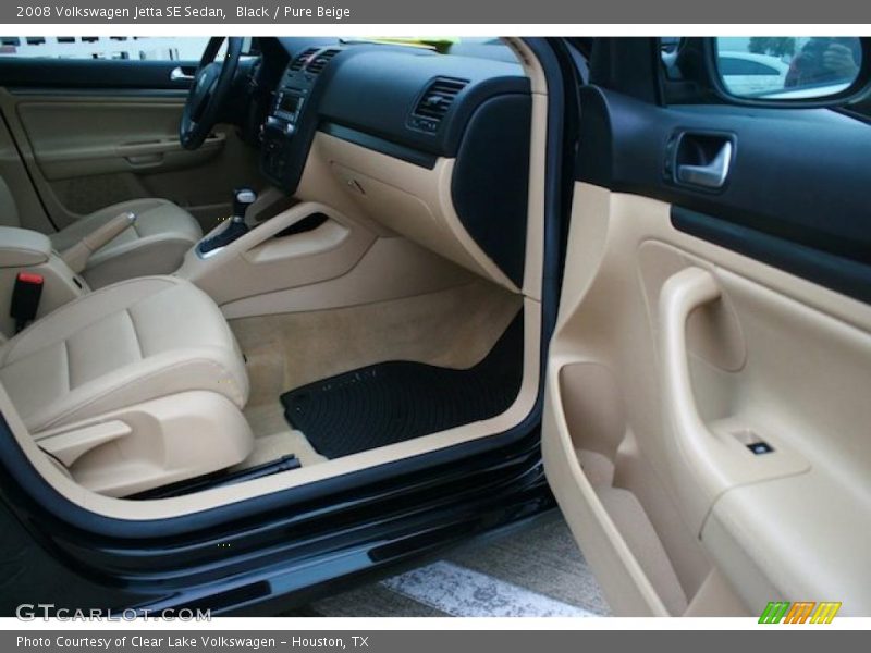 Black / Pure Beige 2008 Volkswagen Jetta SE Sedan