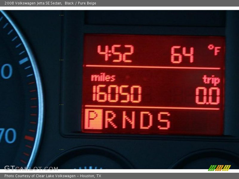 Black / Pure Beige 2008 Volkswagen Jetta SE Sedan