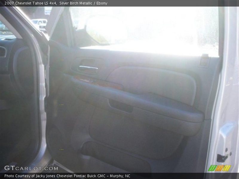 Silver Birch Metallic / Ebony 2007 Chevrolet Tahoe LS 4x4
