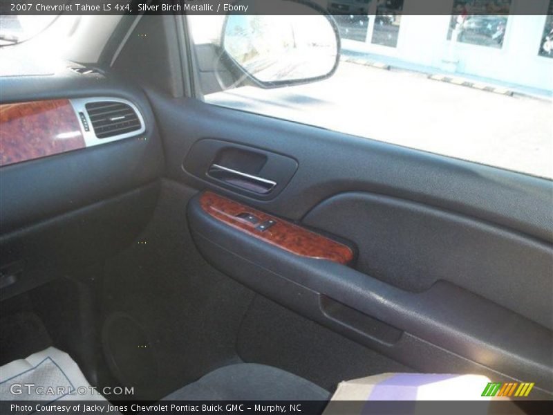 Silver Birch Metallic / Ebony 2007 Chevrolet Tahoe LS 4x4