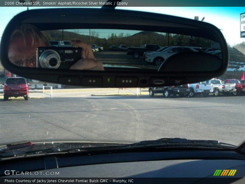 Smokin' Asphalt/Ricochet Silver Metallic / Ebony 2006 Chevrolet SSR