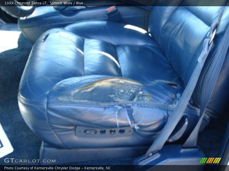 Summit White / Blue 1999 Chevrolet Tahoe LT