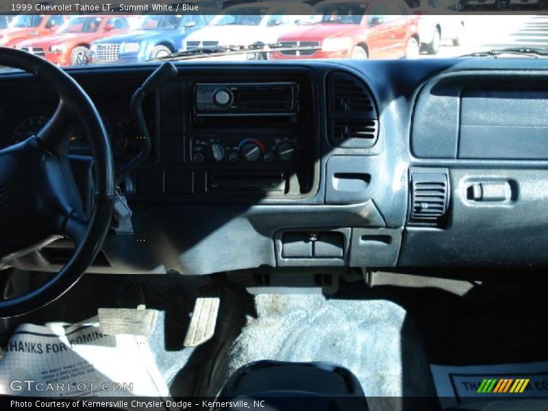 Summit White / Blue 1999 Chevrolet Tahoe LT