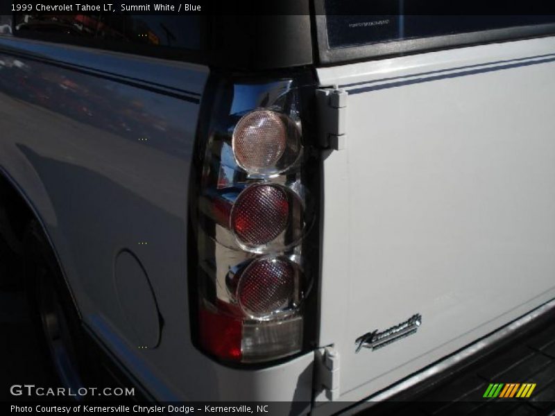 Summit White / Blue 1999 Chevrolet Tahoe LT