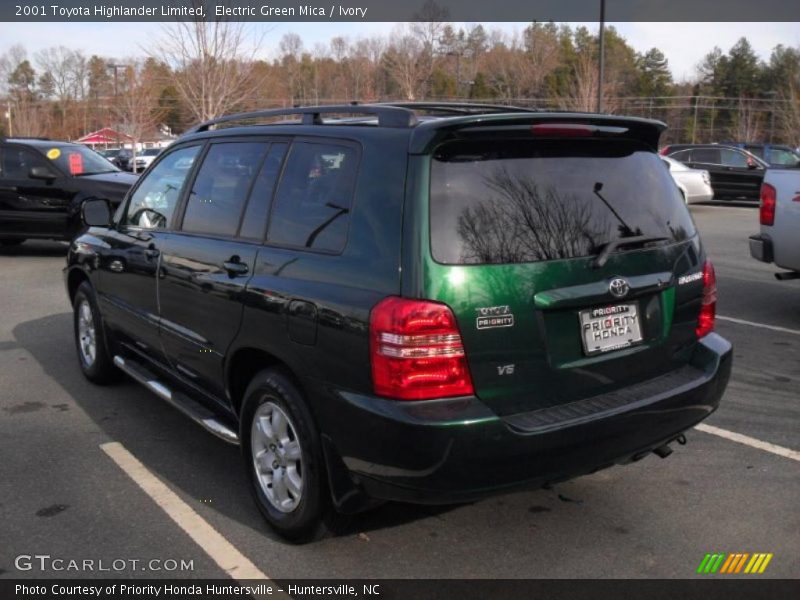 Electric Green Mica / Ivory 2001 Toyota Highlander Limited