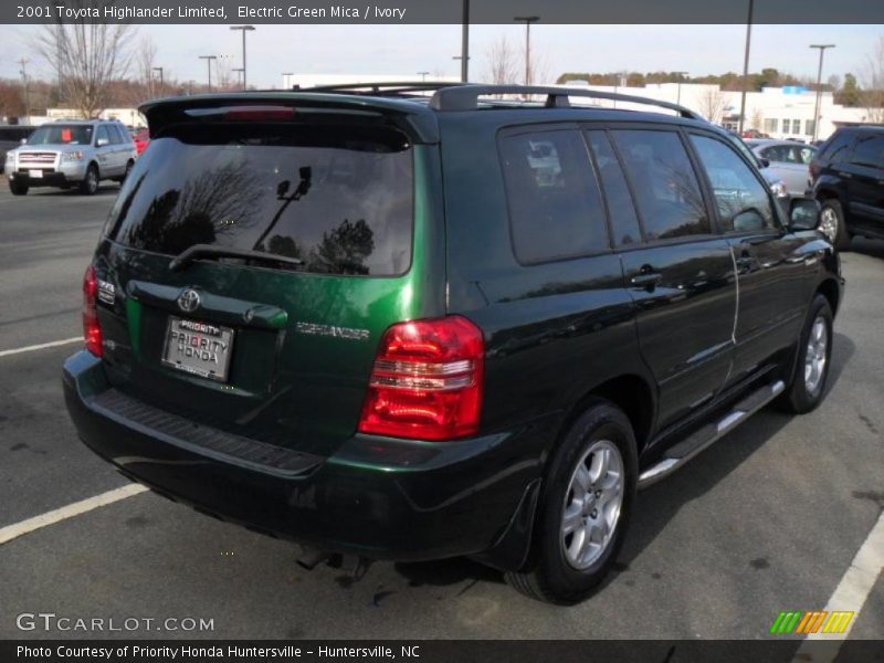 Electric Green Mica / Ivory 2001 Toyota Highlander Limited
