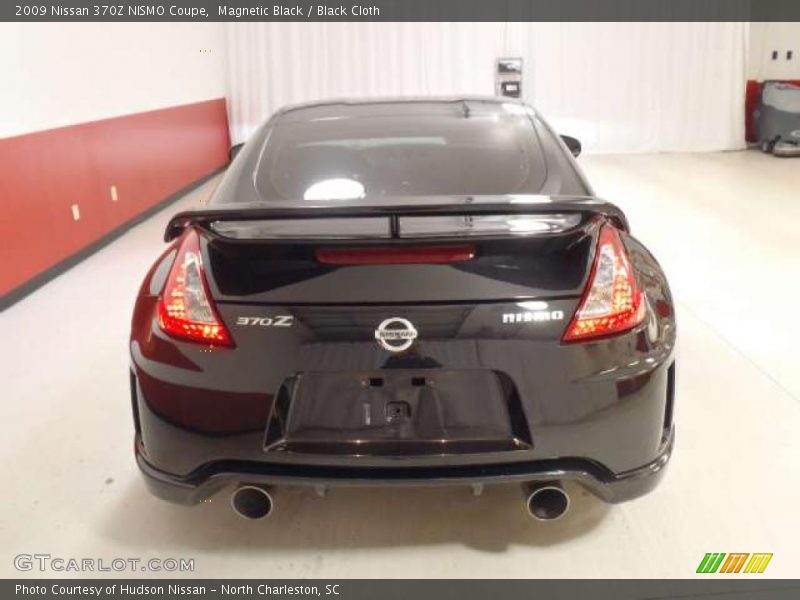  2009 370Z NISMO Coupe Magnetic Black