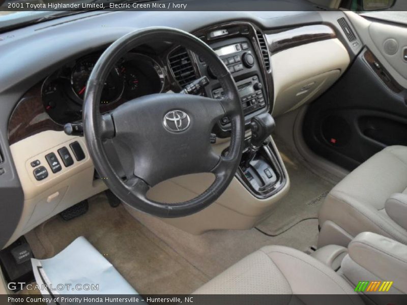 Electric Green Mica / Ivory 2001 Toyota Highlander Limited