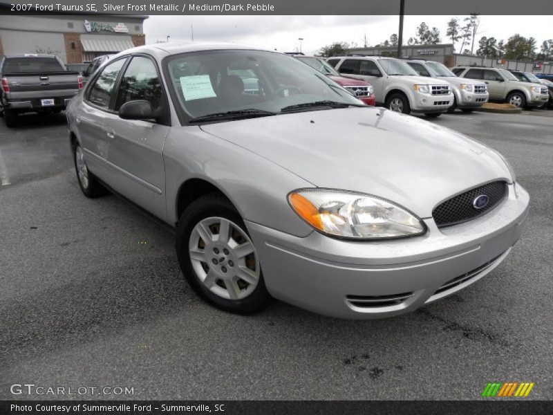 Silver Frost Metallic / Medium/Dark Pebble 2007 Ford Taurus SE