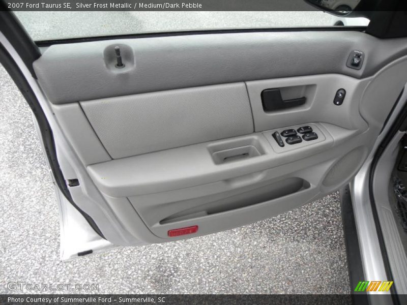Silver Frost Metallic / Medium/Dark Pebble 2007 Ford Taurus SE