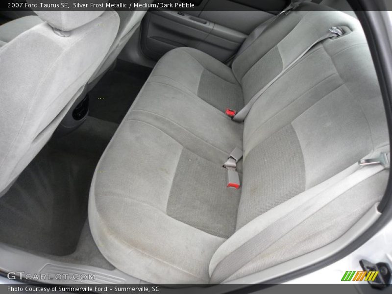 Silver Frost Metallic / Medium/Dark Pebble 2007 Ford Taurus SE