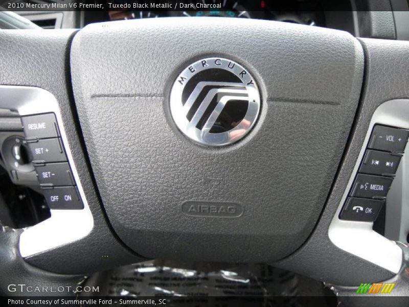 Tuxedo Black Metallic / Dark Charcoal 2010 Mercury Milan V6 Premier