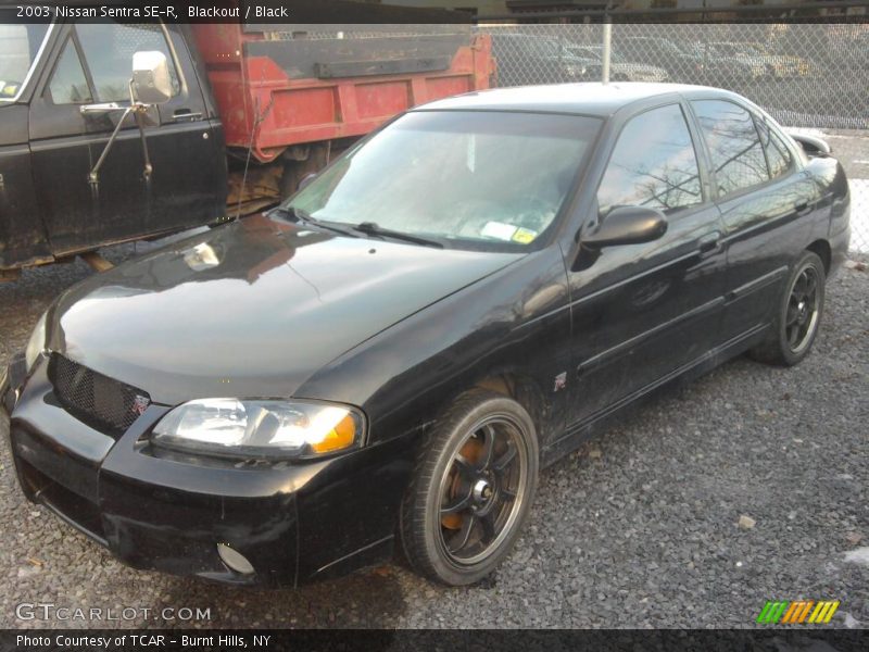 Blackout / Black 2003 Nissan Sentra SE-R