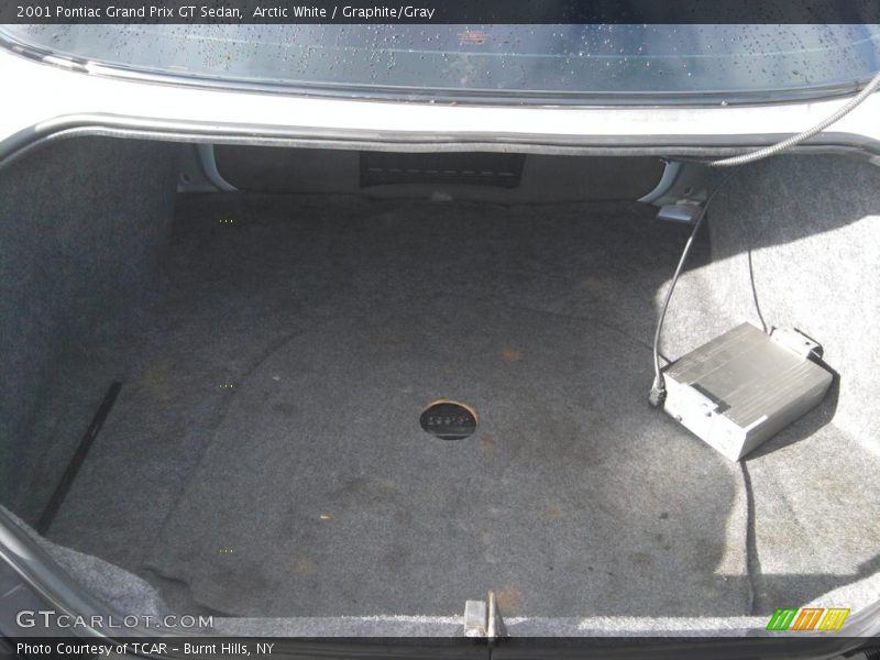 Arctic White / Graphite/Gray 2001 Pontiac Grand Prix GT Sedan