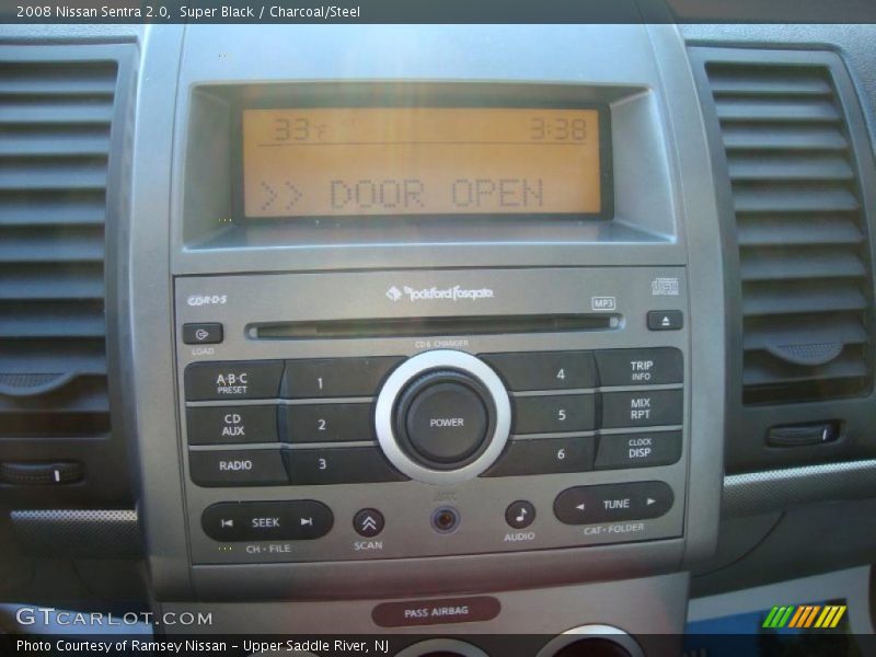 Super Black / Charcoal/Steel 2008 Nissan Sentra 2.0